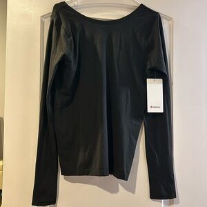 New with tags Lululemon long sleeve top